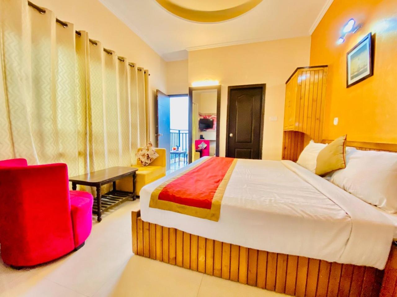 Hotel Aachman Regency With Rooftop Terrace Shimla Exterior foto